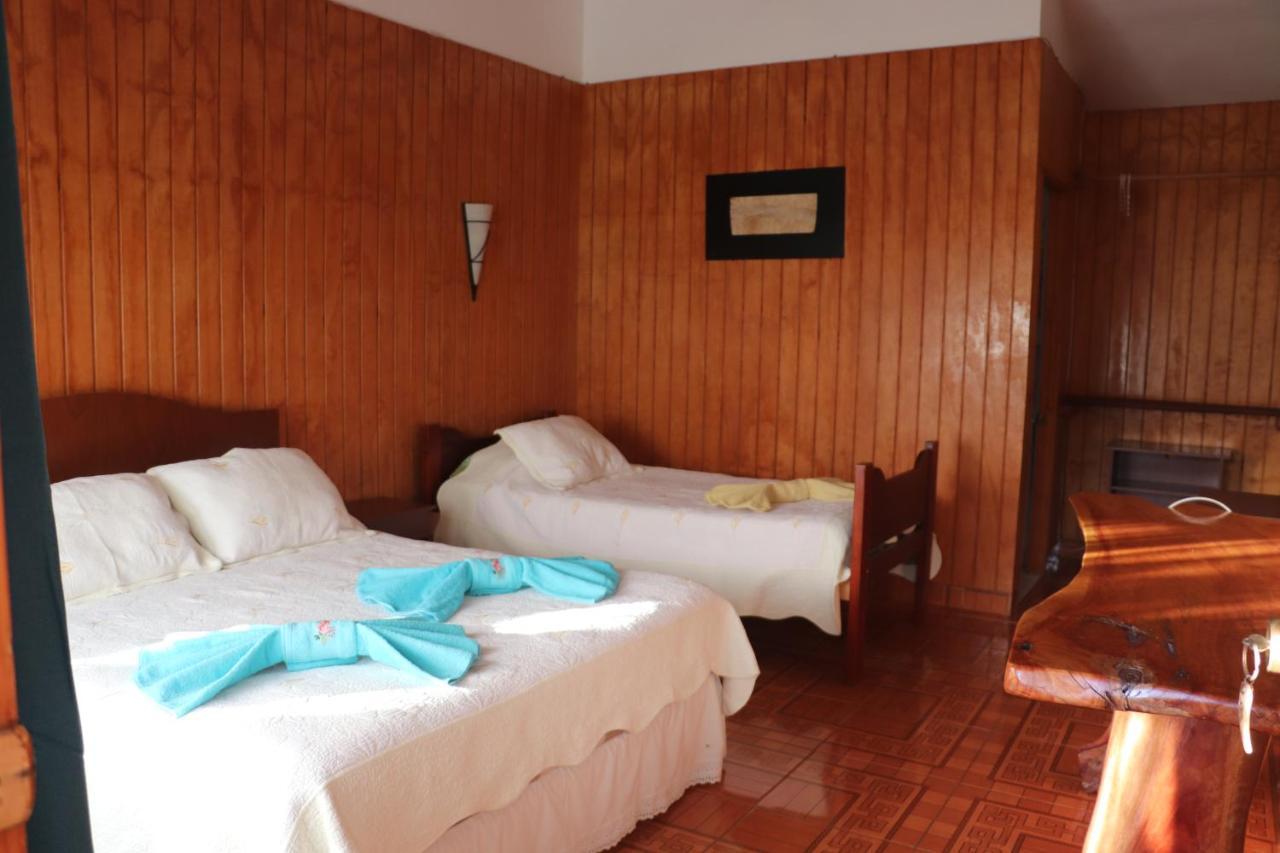 Hostal Avareipua 앙가로아 외부 사진