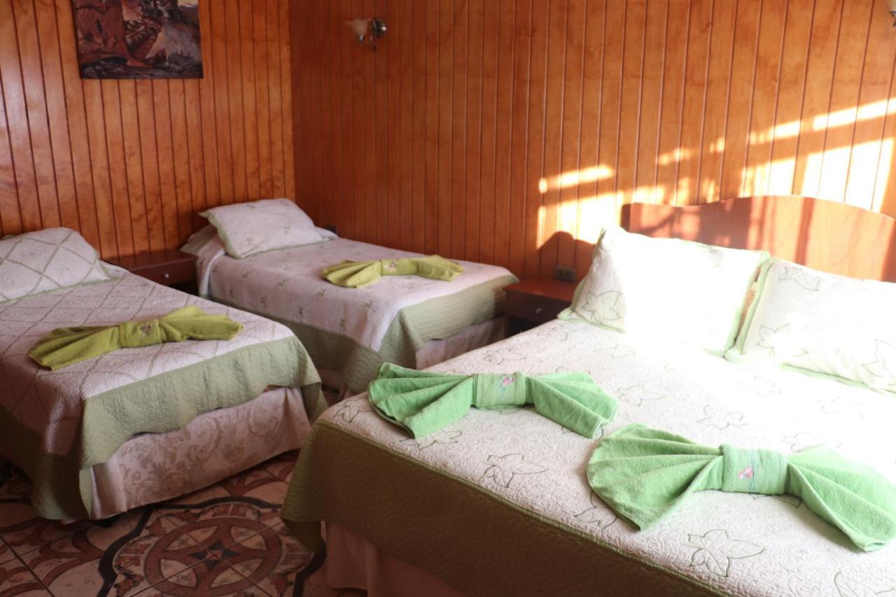 Hostal Avareipua 앙가로아 외부 사진