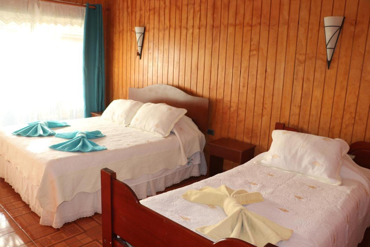 Hostal Avareipua 앙가로아 외부 사진